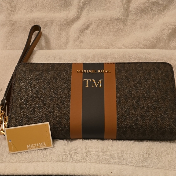 Michael Kors Jet Set Travel Continental - Picture 1 of 16